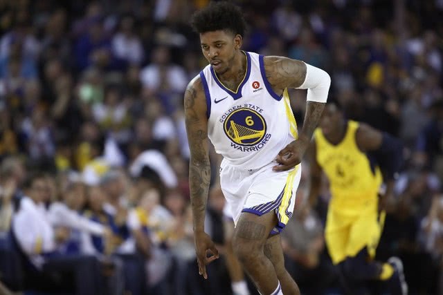 爱德华兹33分杜兰特31分 森林狼大胜太阳1-0